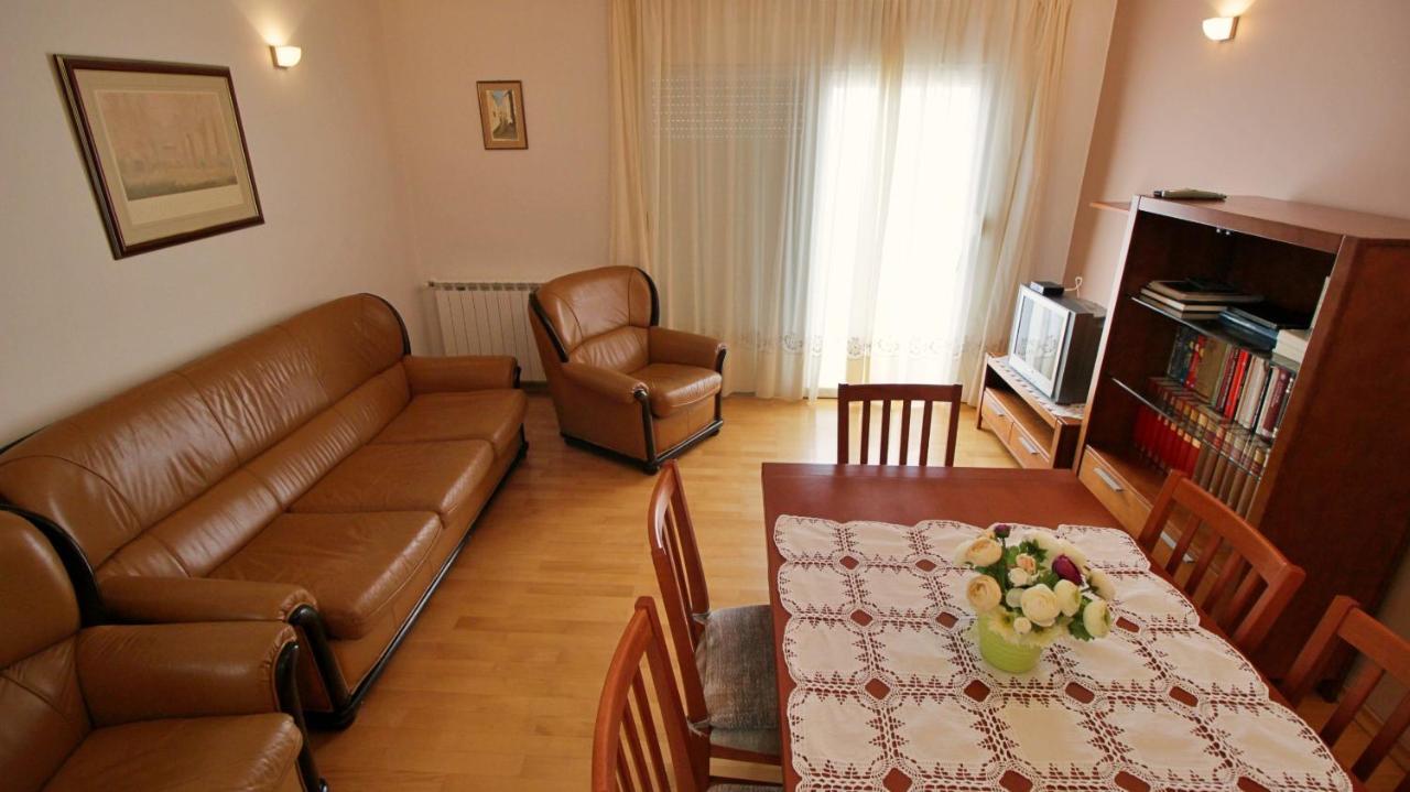 Apartment Ora Omiš Exteriér fotografie