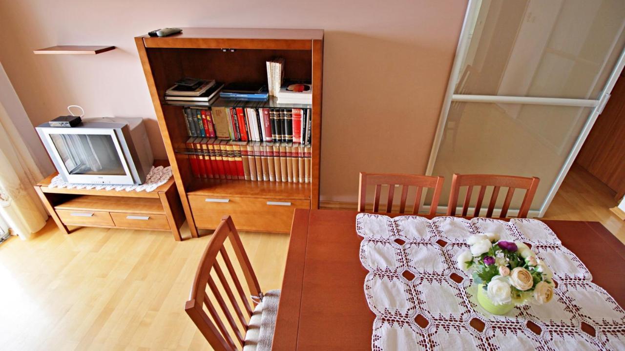 Apartment Ora Omiš Exteriér fotografie