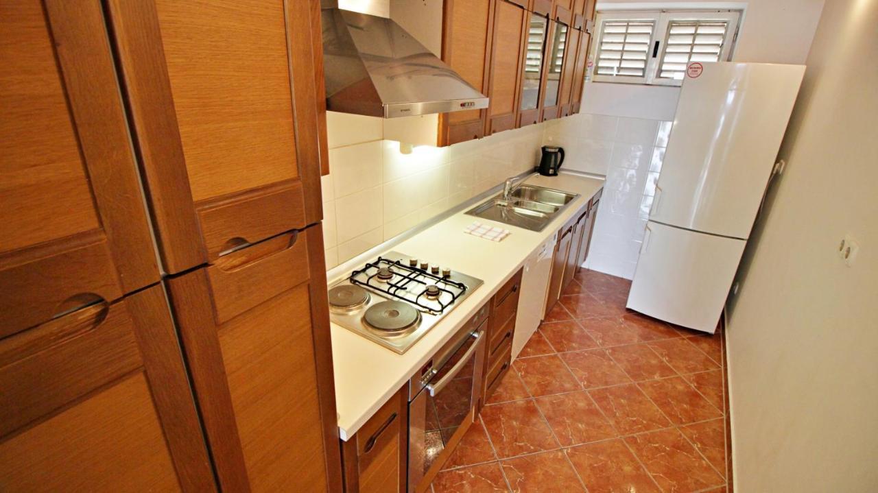 Apartment Ora Omiš Exteriér fotografie